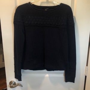 Navy sweatshirt— but make it cute!!